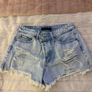 Aeropostale High rise distressed Jean shorts